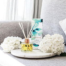 Linden Leaves Aqua Lily Fragrance Diffuser 100ml Linden Leaves Aqua Lily Fragrance Diffuser 100ml